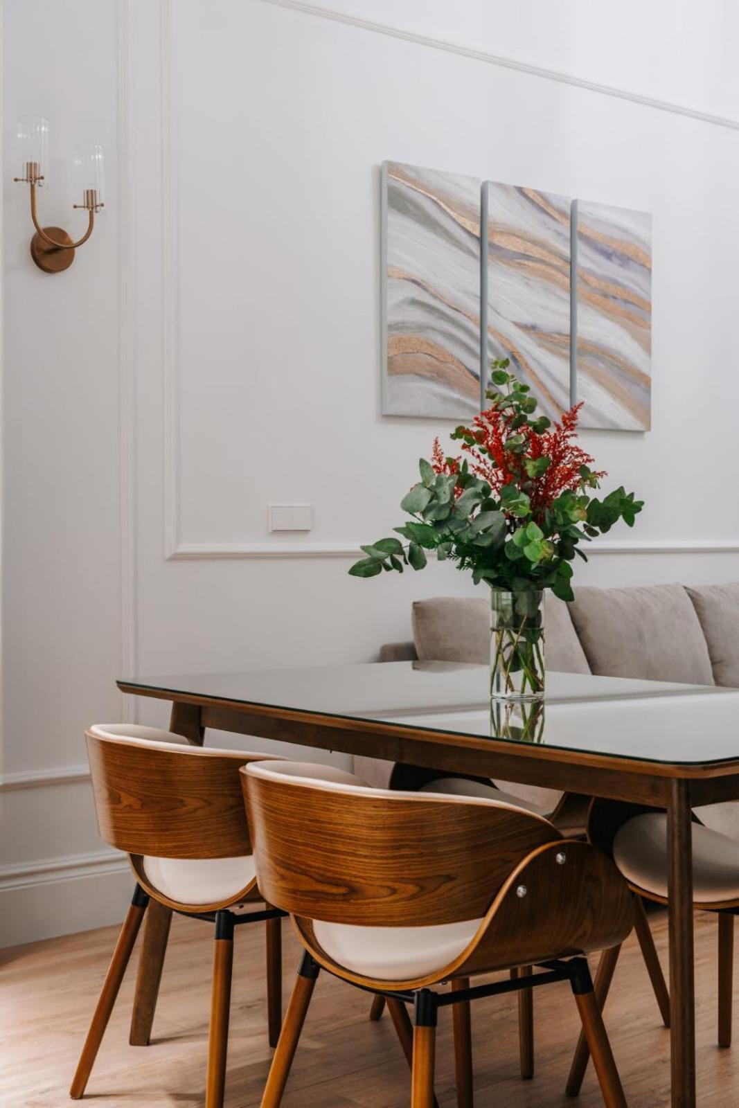 Stunning Apartment Near Gran Via Metro Madrid Eksteriør billede